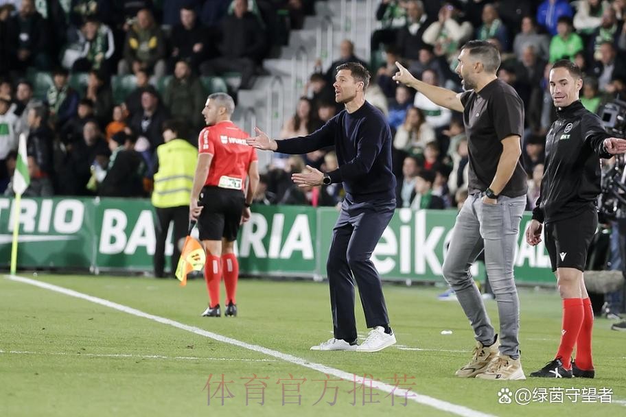 马卡:皇马球员与阿隆索理念不和 更衣室信号不乐观 马卡:皇马球员与阿隆索理念不和 更衣室信号不乐观